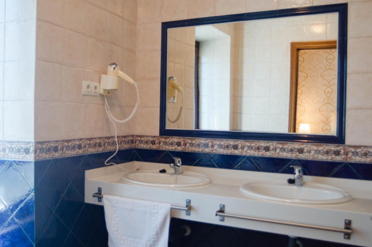Casa Del Cura Hotel Las Navas del Marqués Buitenkant foto